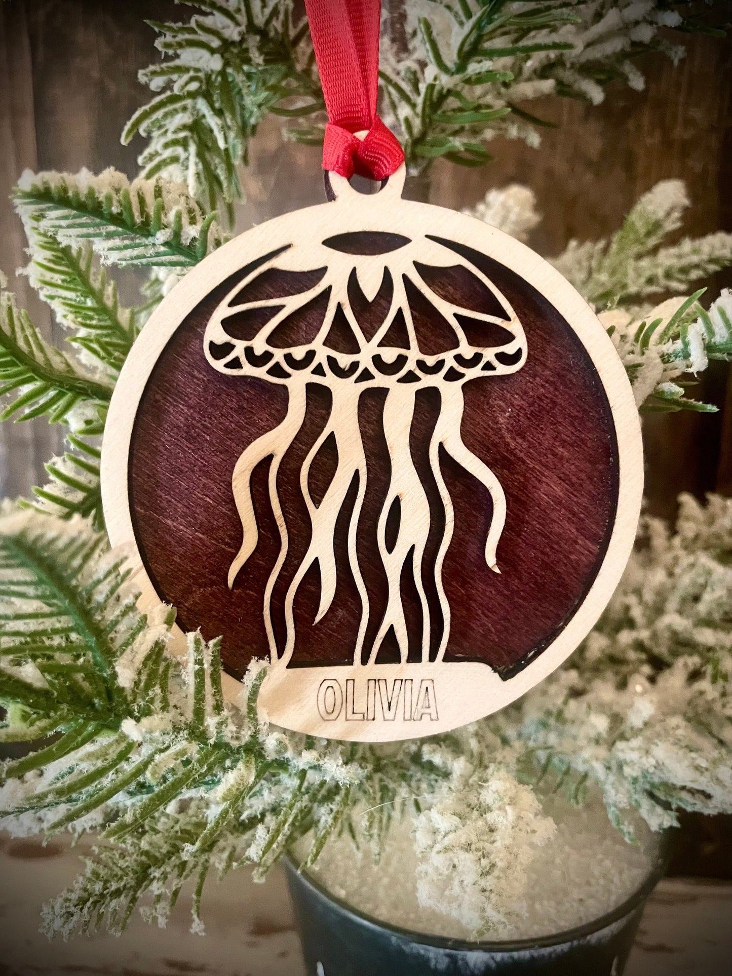 Jellyfish Personalized 2-Layer Wood Christmas Ornament & Gift Tag | Multiple Finishes | Ocean Gift