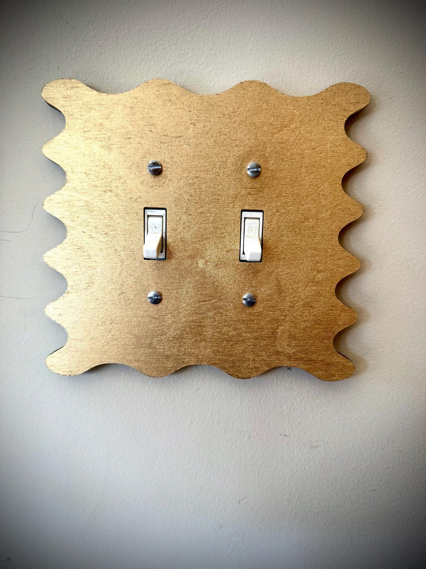 Ripple Edge Wood Light Switch & Outlet Cover | Decora | 15 Finishes