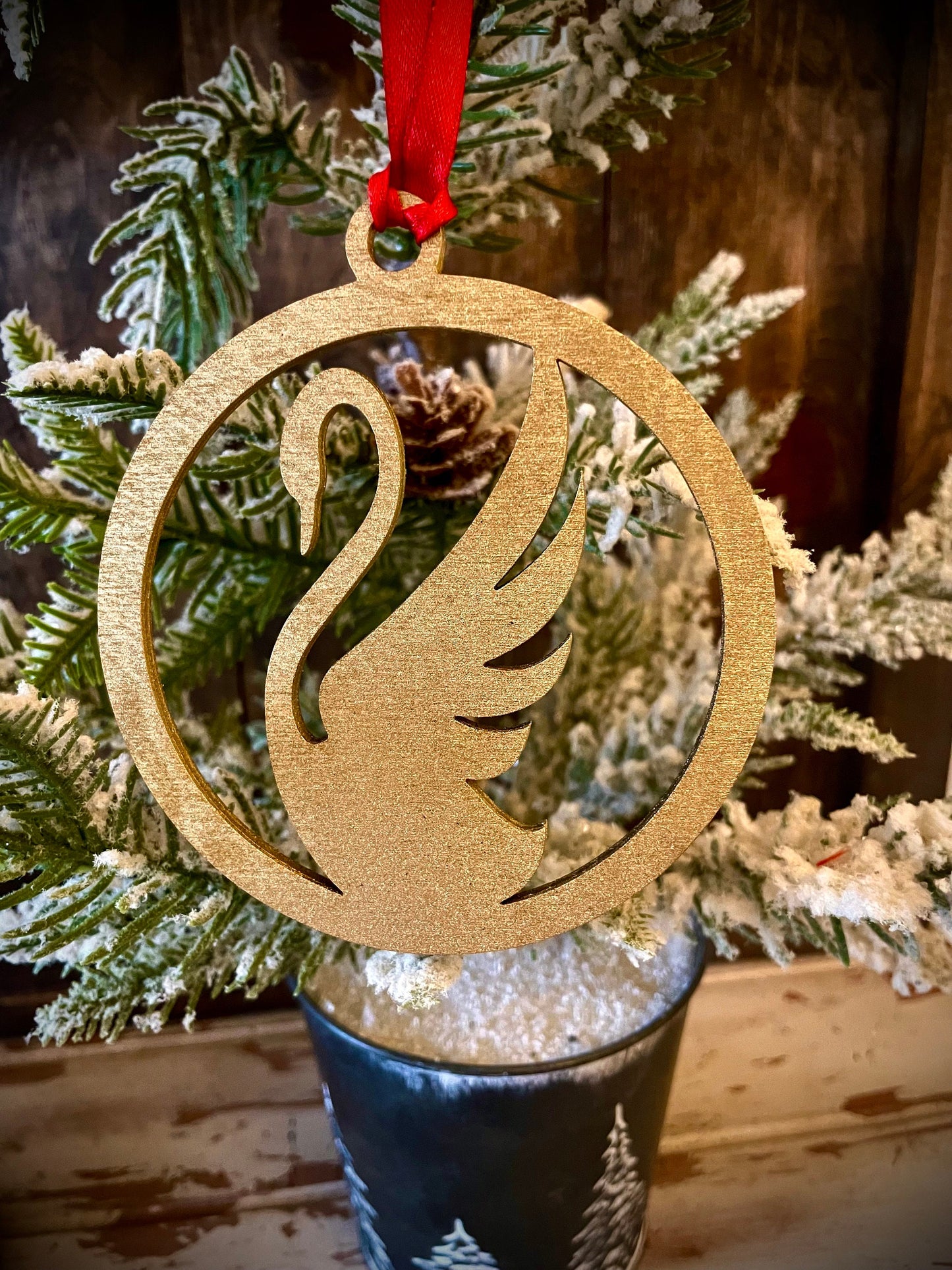 Art Deco Single Swan Wood Christmas Ornament | Multiple Finishes | Elegant Holiday Gift