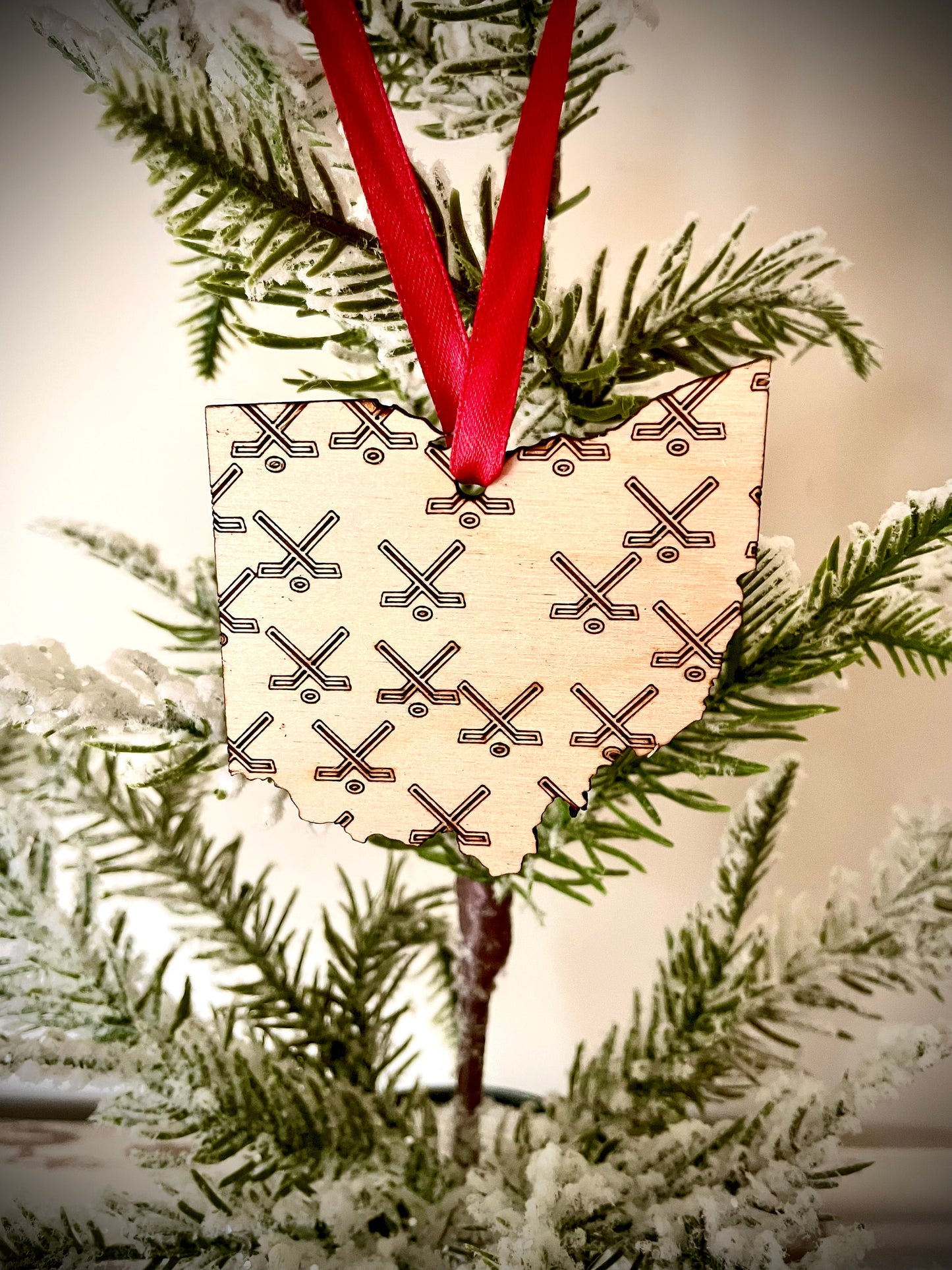 Hockey State Shape Wood Ornament & Gift Tag | Custom State | Hockey Gift | Coach Gift