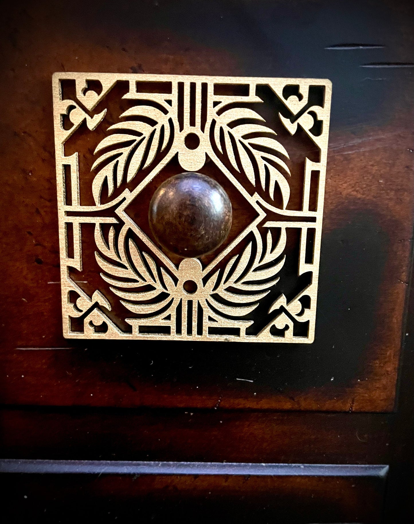 Boho Art Deco Monstera Leaf Wood Drawer Knob & Pull Accent | Set of 2 | 15 Finishes | Set AG