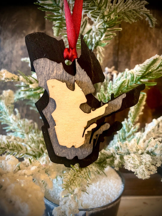 Quebec 3-Layer Stacked Wood Ornament & Gift Tag | Brown & Gray Tones | Province Pride Gift