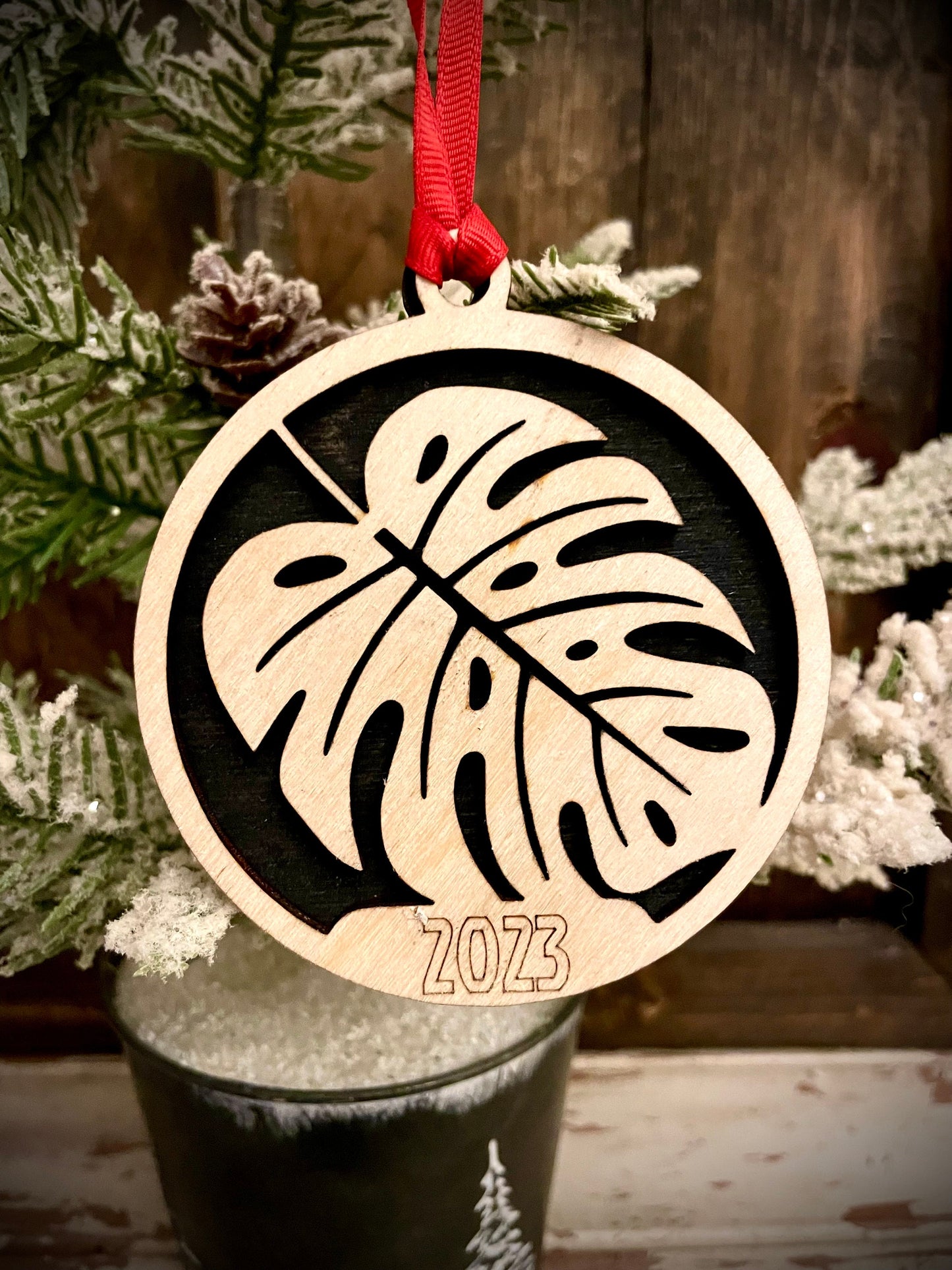 Monstera Leaf Personalized 2-Layer Wood Christmas Ornament & Gift Tag | Multiple Finishes | Plant Lover Gift