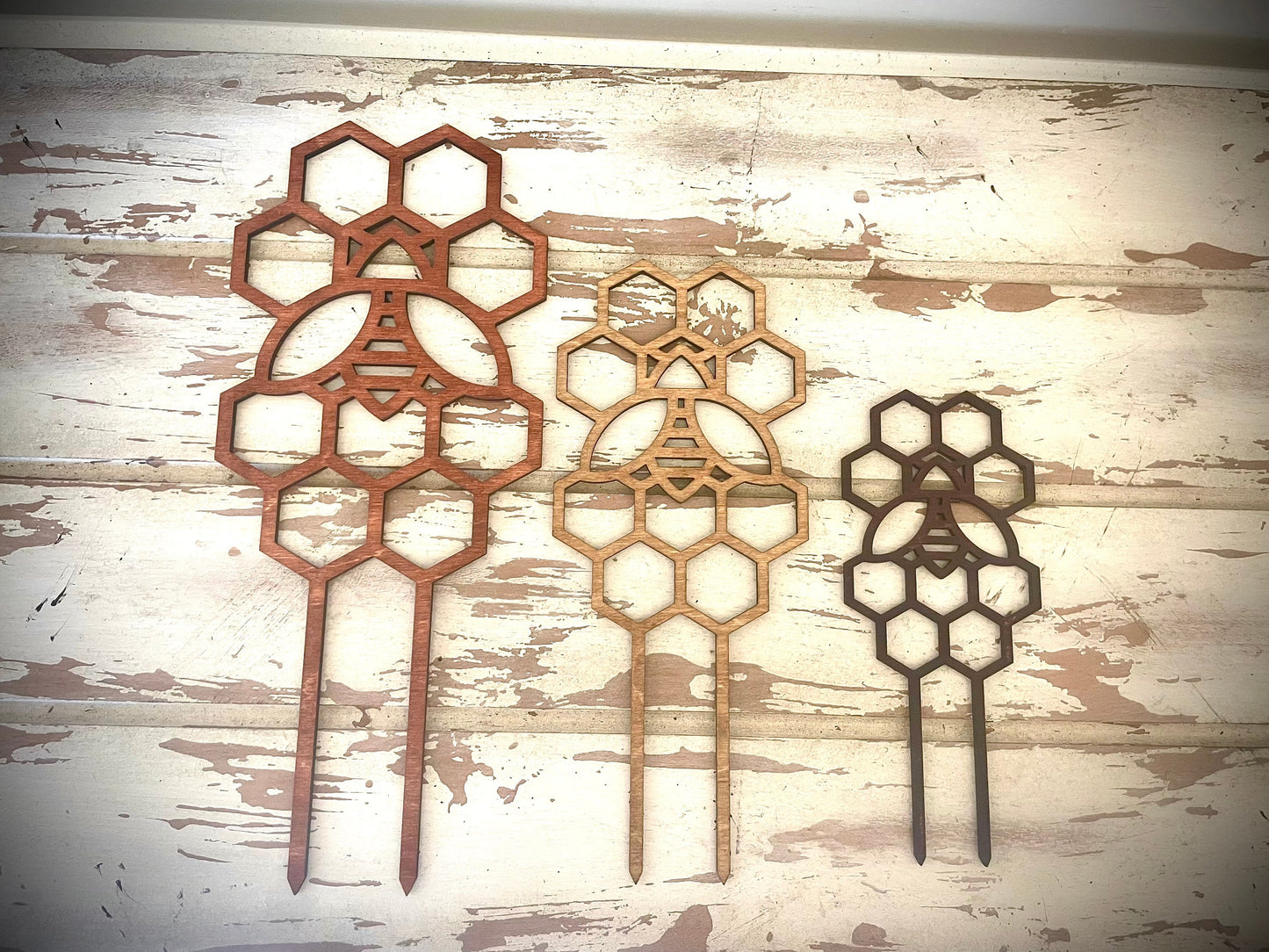 Boho Indoor Plant Trellis | Honeybee & Honeycomb | Multiple Sizes & Finishes | Style B