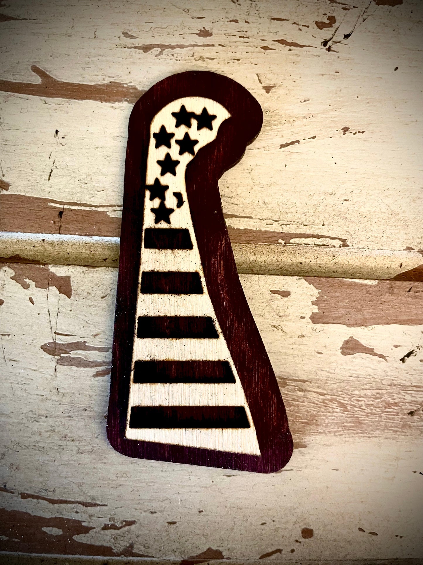 Delaware US Flag 2-Layer Wood Refrigerator Magnet | 12 Finishes | Patriotic Gift