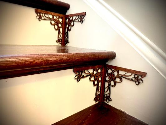 Hawaiian Plumeria Flower Wood Staircase Accents | Set of 4 | Multiple Finishes | Floral Style B