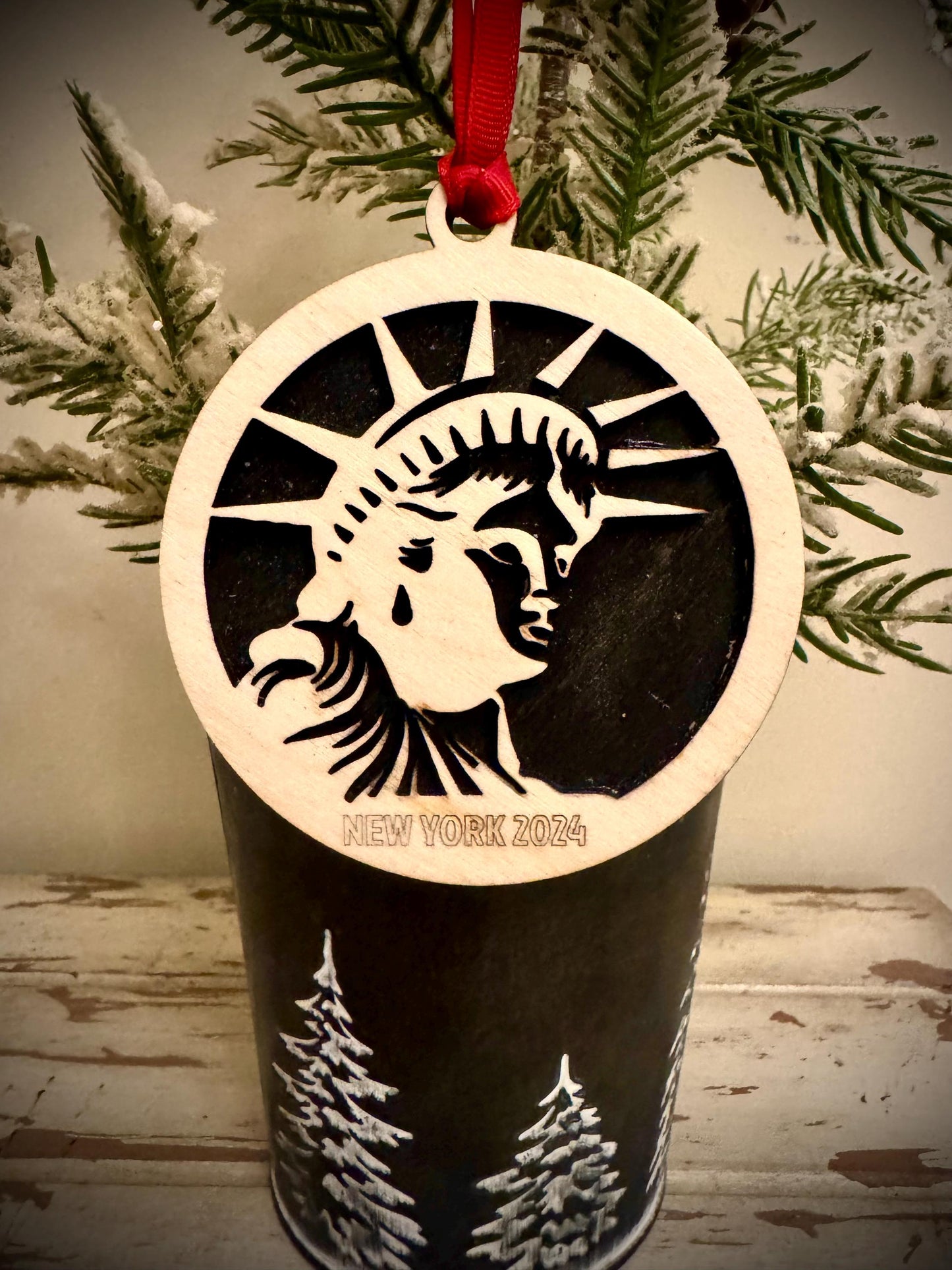 Statue of Liberty Head Bust New York Personalized 2-Layer Wood Christmas Ornament & Gift Tag | Multiple Finishes | Travel Gift