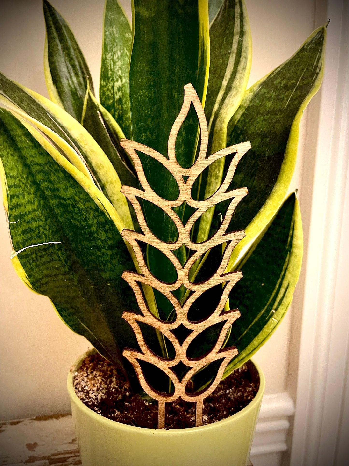 Boho Indoor Plant Trellis | Leaves | Multiple Sizes & Finishes | Style A