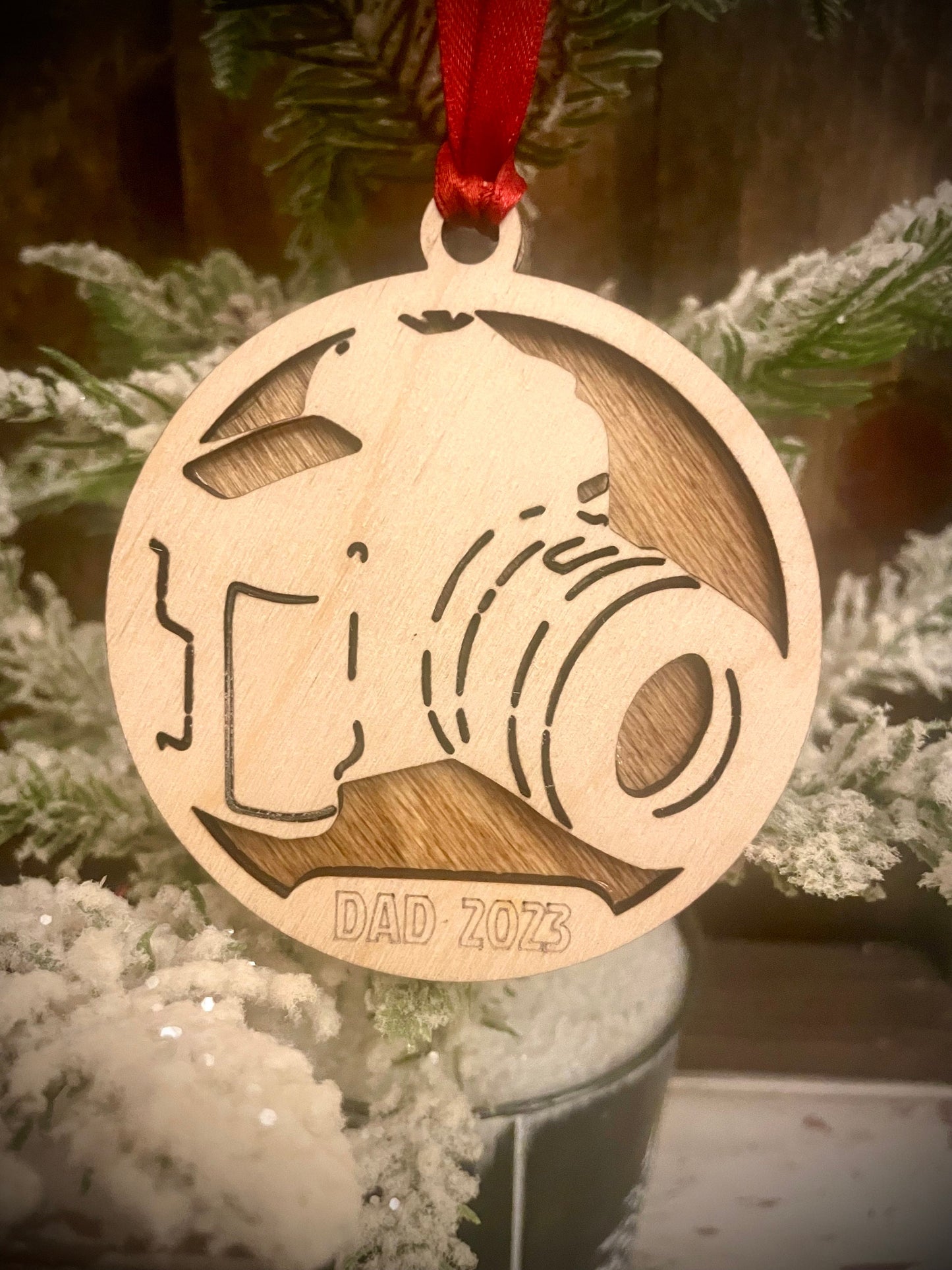 Photographer camera 2-layer personalized laser cut wood Christmas ornament, gift tag available unfinished or stained