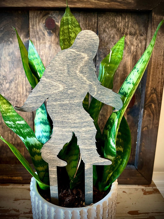 Boho Indoor Plant Trellis | Bigfoot / Sasquatch / Yeti | Multiple Sizes & Finishes