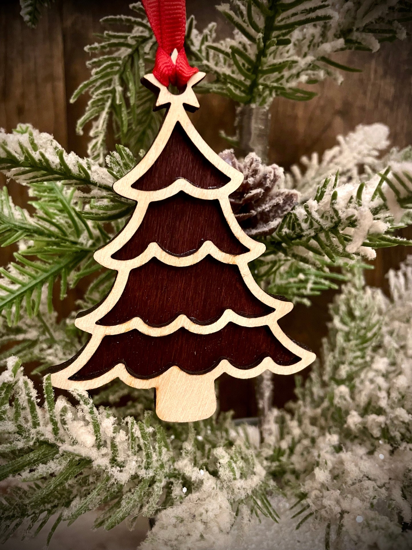 Christmas Tree 2-Layer Wood Christmas Ornament & Gift Tag | Multiple Finishes | Holiday Gift