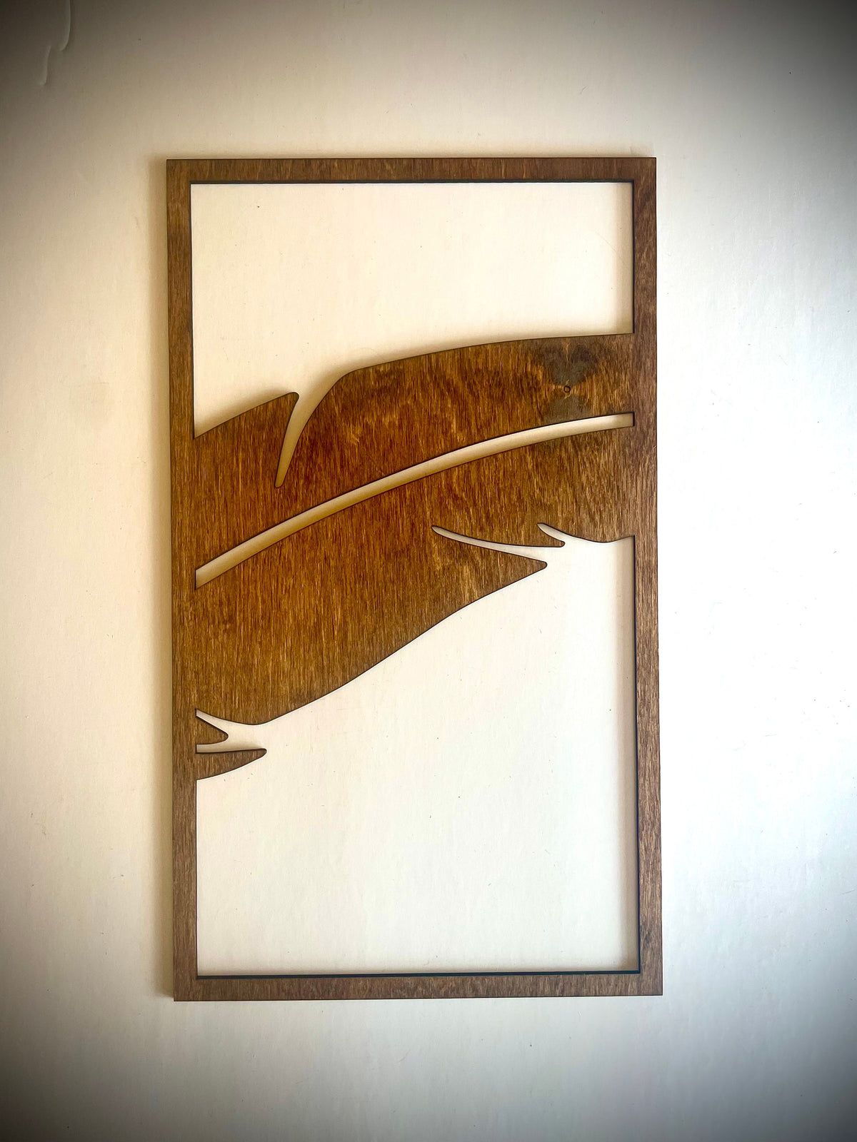 Feather 3-piece decorative wall panel set, detail view of center feather panel