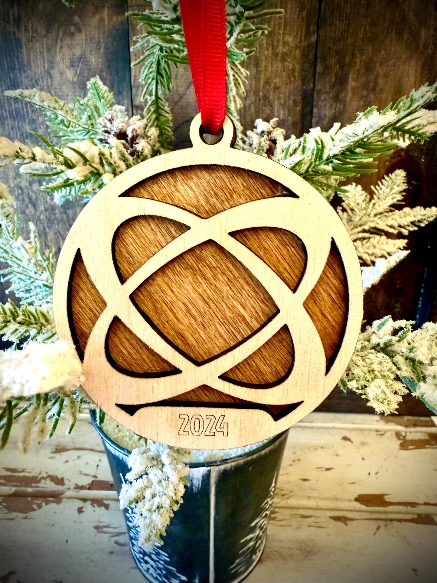 Mid Century Modern MCM Atomic Circles Personalized 2-Layer Wood Christmas Ornament & Gift Tag | Multiple Finishes | Retro Gift