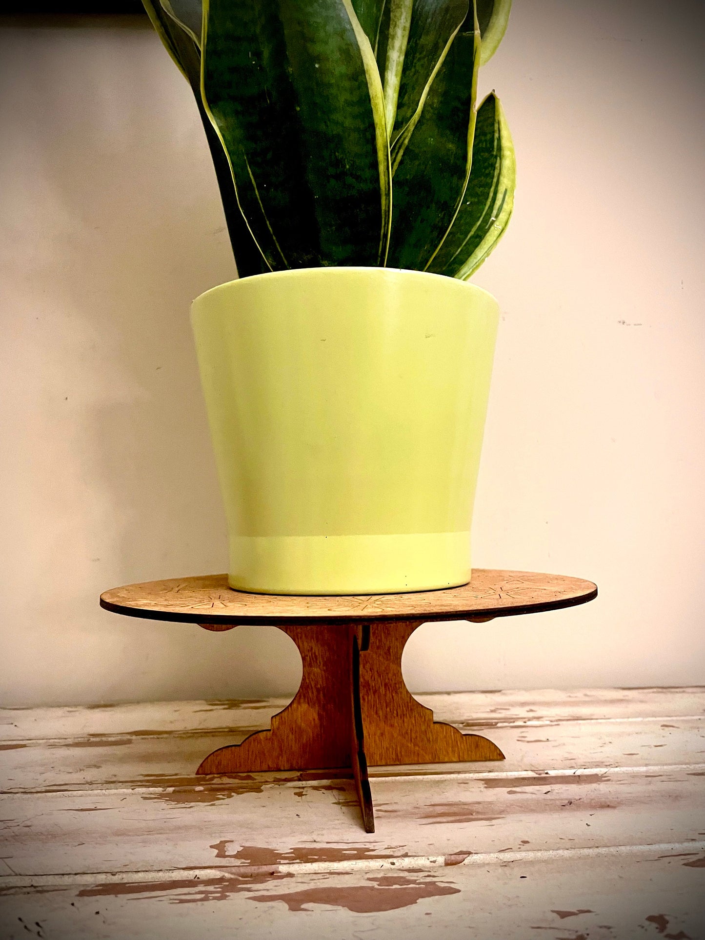 Large Boho Floral Wood Indoor Plant Stand | Very Sturdy | 12 Finishes | Style B