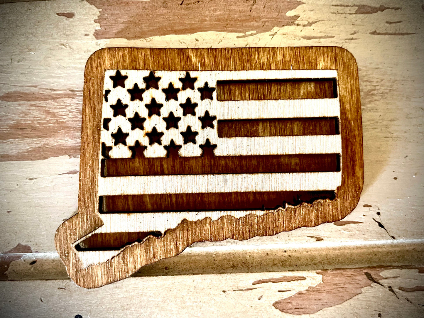 Connecticut US Flag 2-Layer Wood Refrigerator Magnet | 12 Finishes | Patriotic Gift