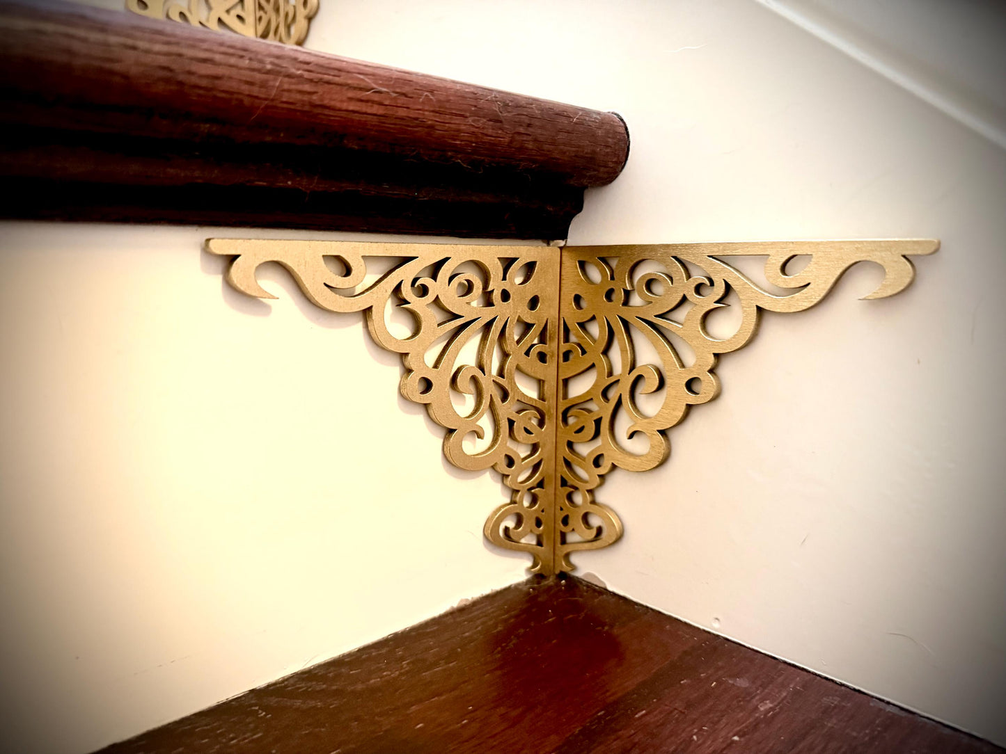 Art Nouveau Wood Staircase Corner Accents | Set of 4 | Multiple Finishes | Style C