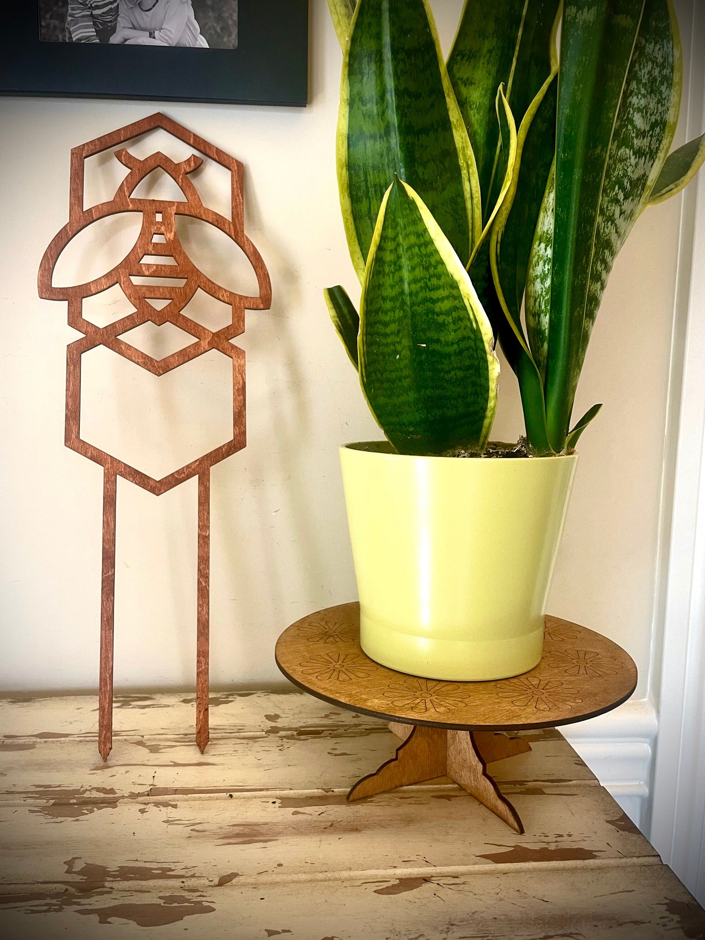 GIANT 18" Boho Indoor Plant Trellis | Honeybee & Honeycomb | 12 Finishes